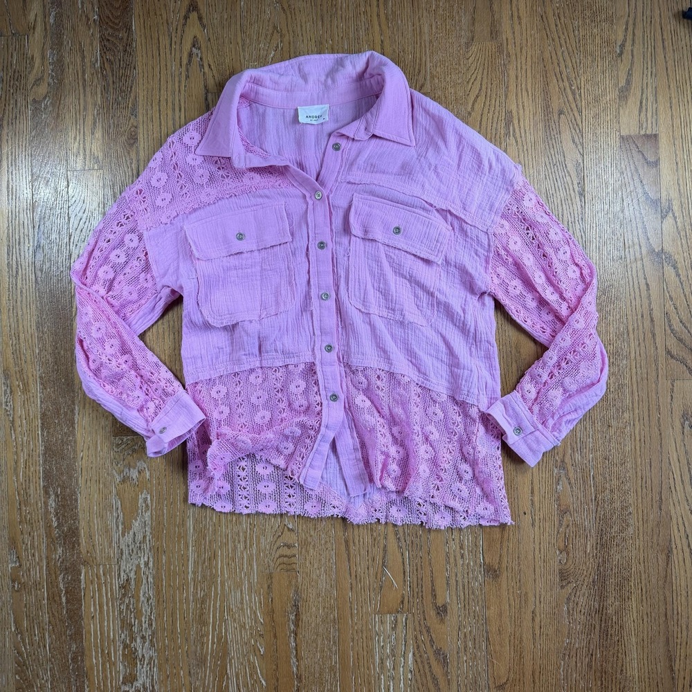 Andrée By Unit Shirt Womens Medium Pink Crochet Lace Sheer High Low Button Up